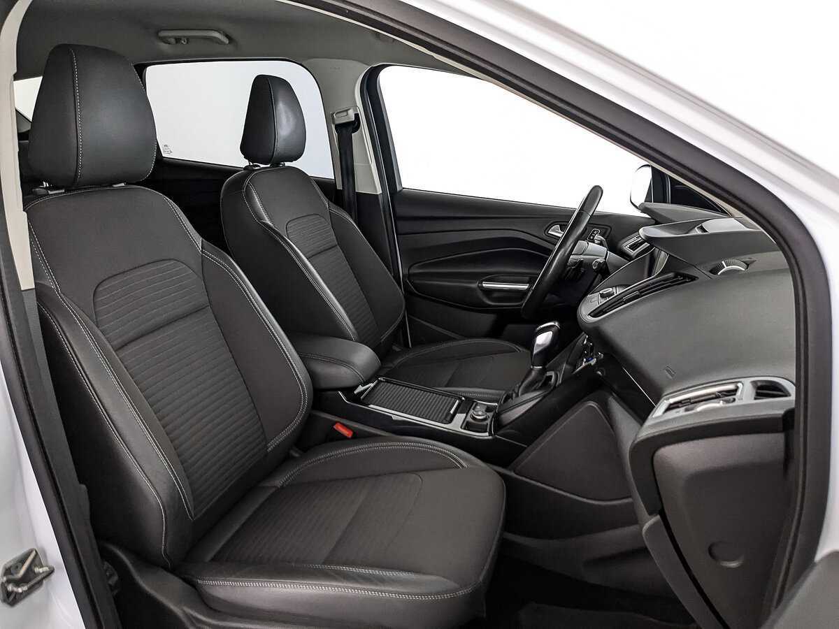 Ford Kuga б/у, 2018, Автоматическая. Фото: #23