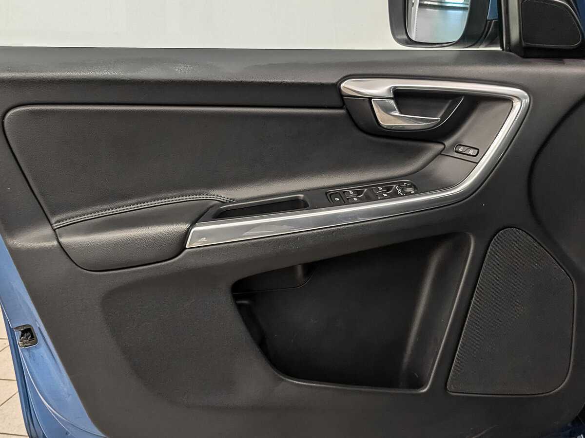 Volvo XC60 б/у, 2015, Автоматическая. Фото: #18