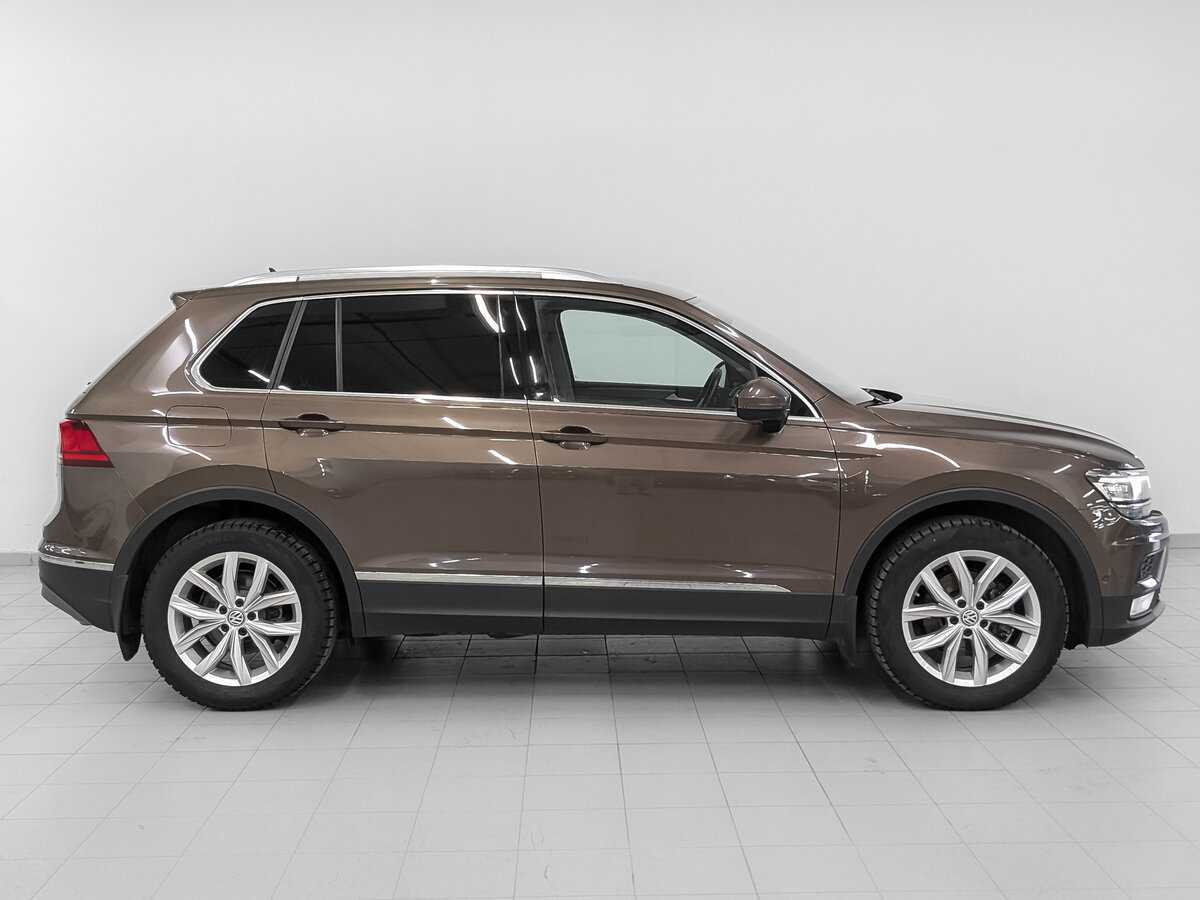 Volkswagen Tiguan б/у, 2017, Роботизированная. Фото: #3