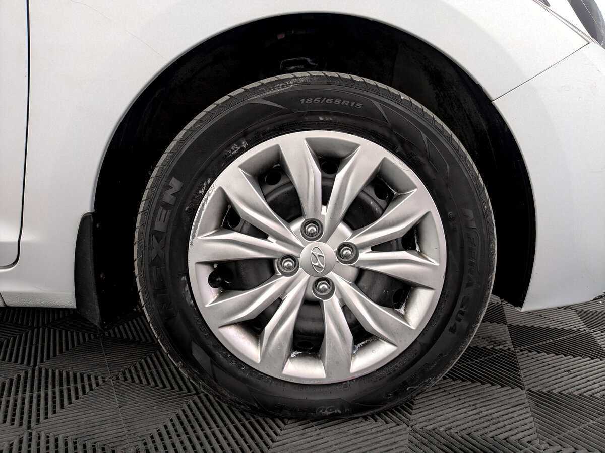 Hyundai Solaris б/у, 2018, Автоматическая. Фото: #16