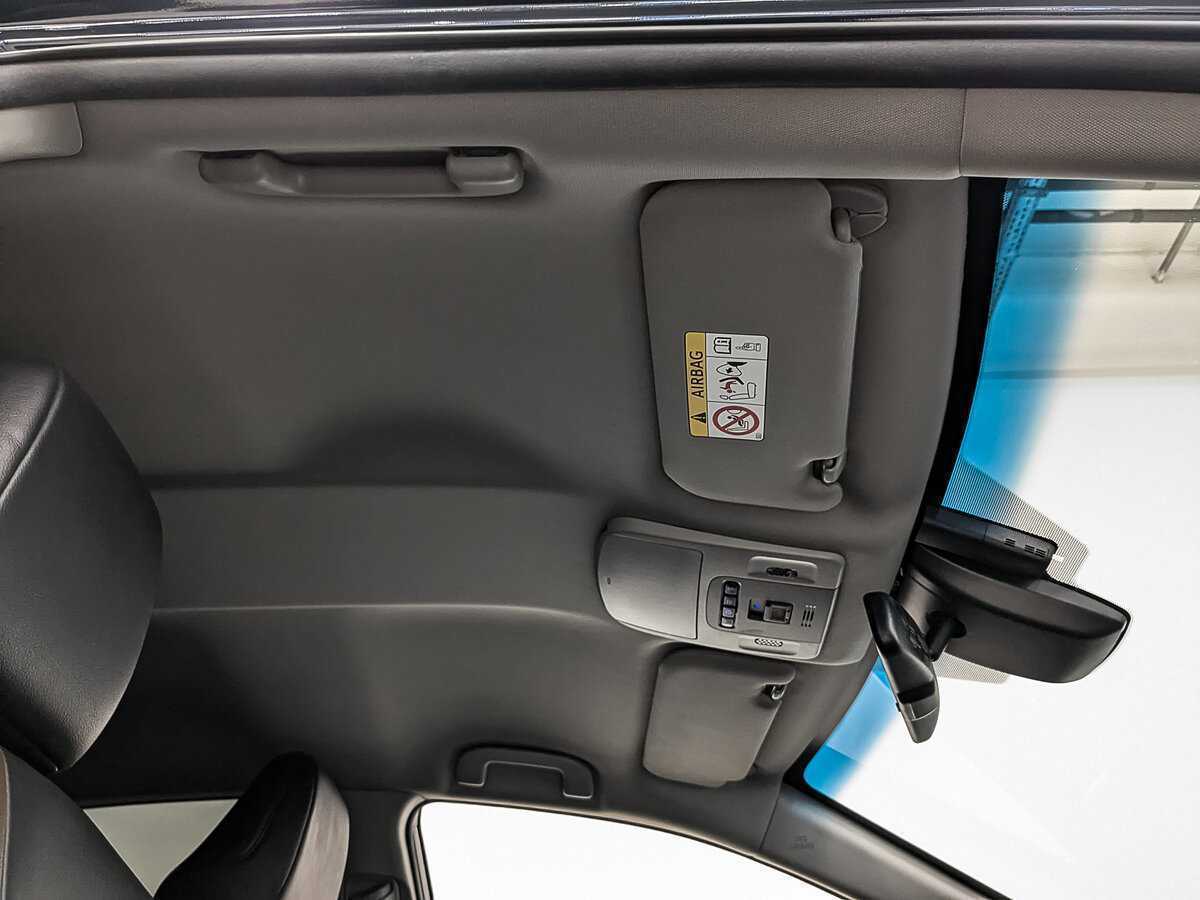 Toyota Camry б/у, 2018, Автоматическая. Фото: #22