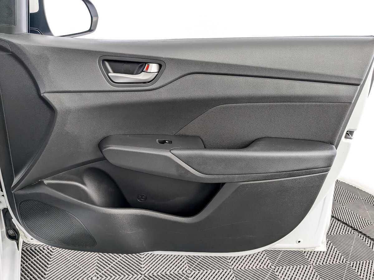 Hyundai Solaris б/у, 2019, Автоматическая. Фото: #23