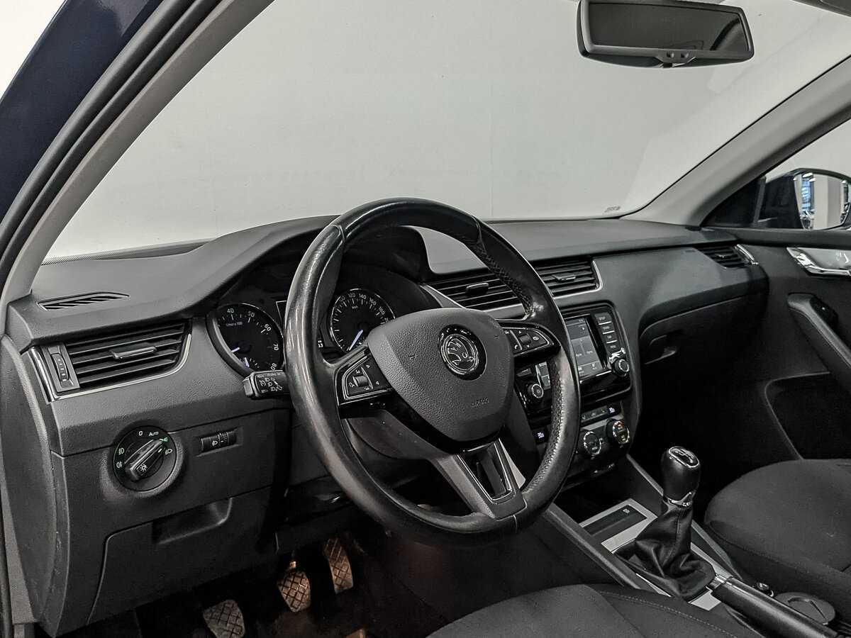 Skoda Octavia б/у, 2015, Механическая. Фото: #13