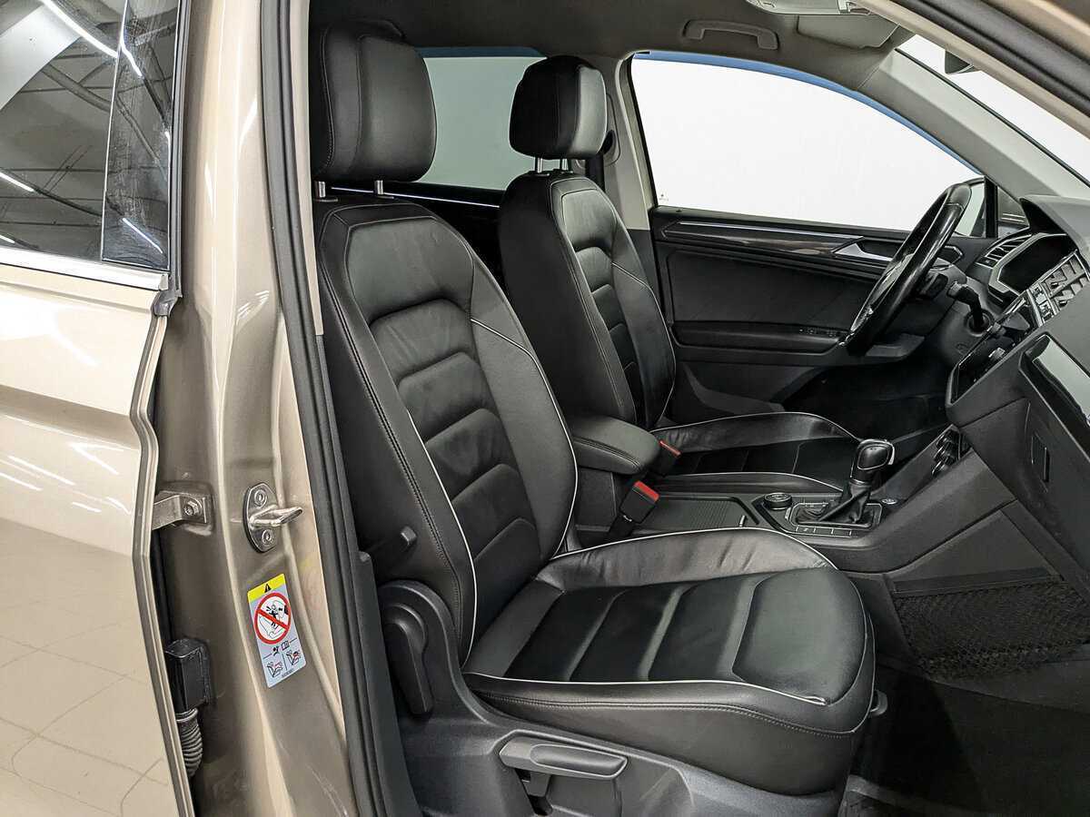 Volkswagen Tiguan б/у, 2018, Роботизированная. Фото: #22