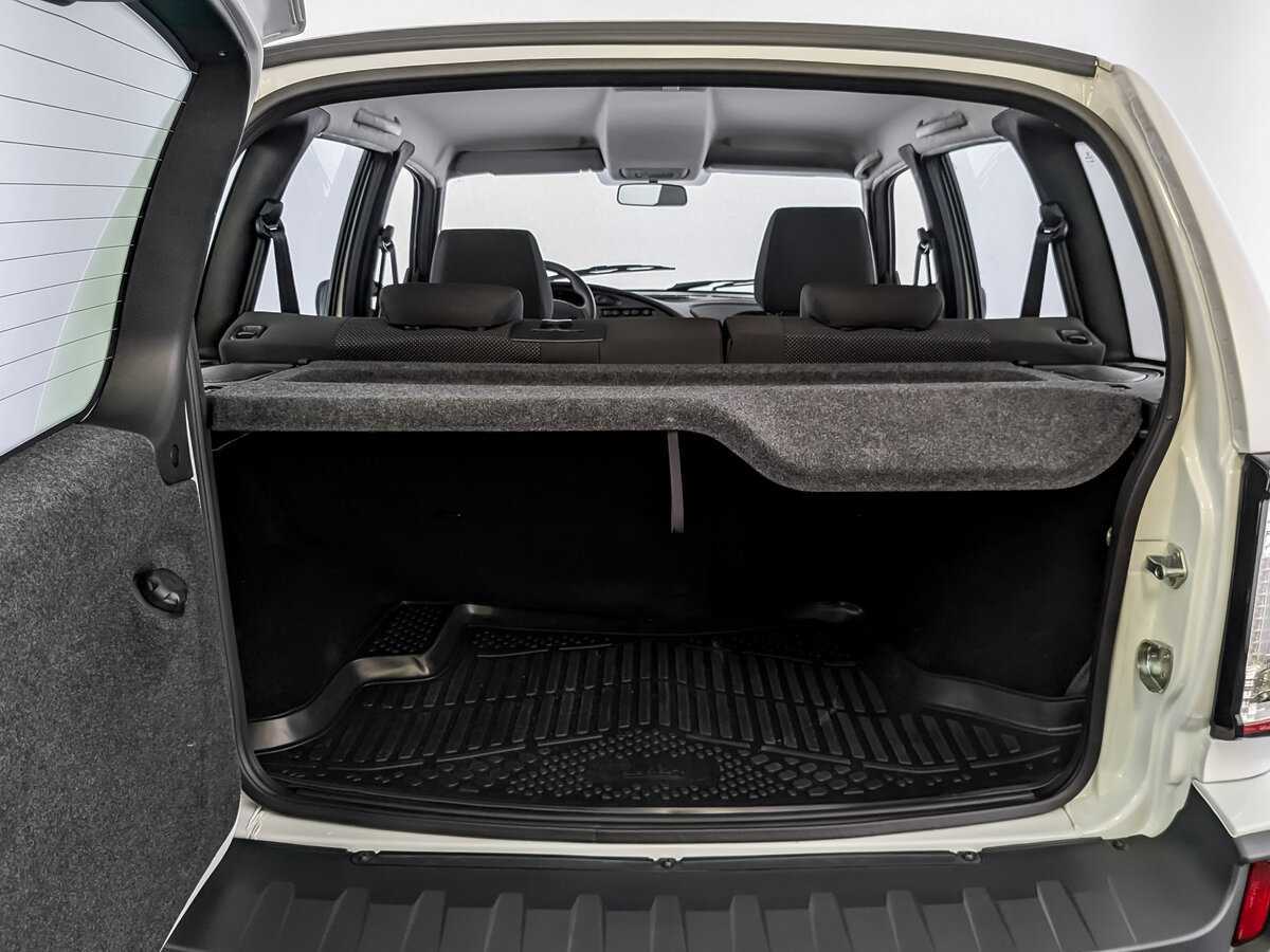 Лада (ВАЗ) Нива б/у, 2024, Механическая. Фото: #9