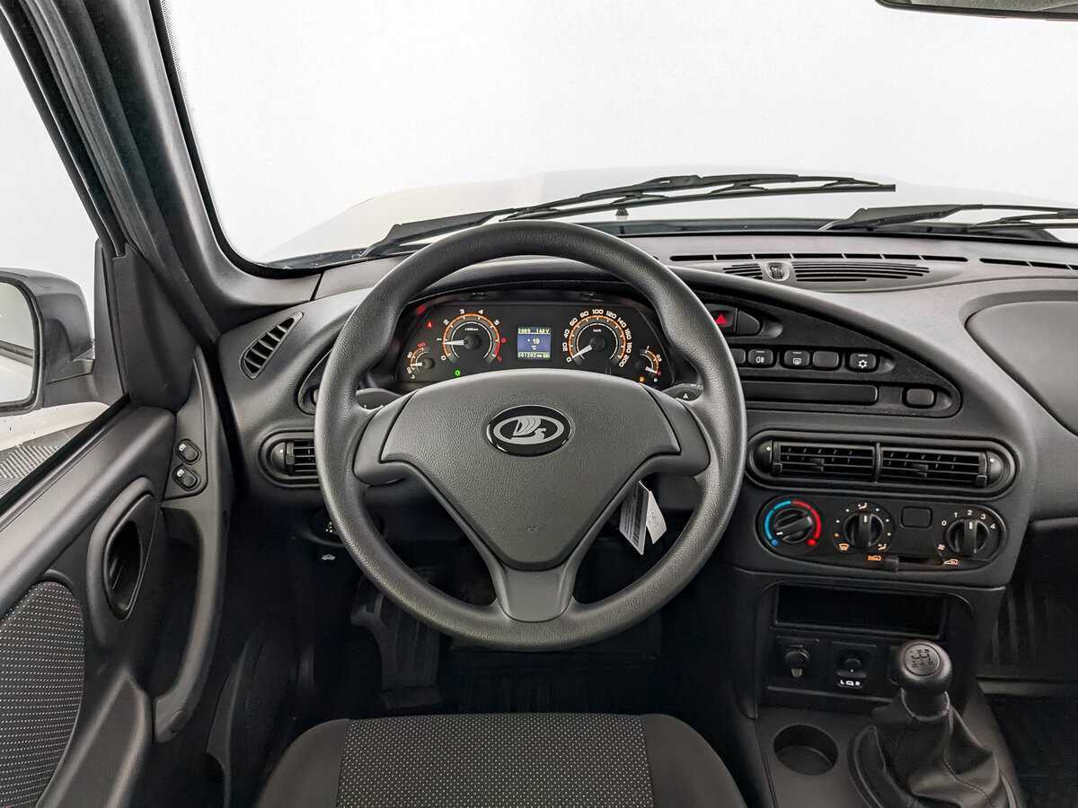 Лада (ВАЗ) Нива б/у, 2024, Механическая. Фото: #20