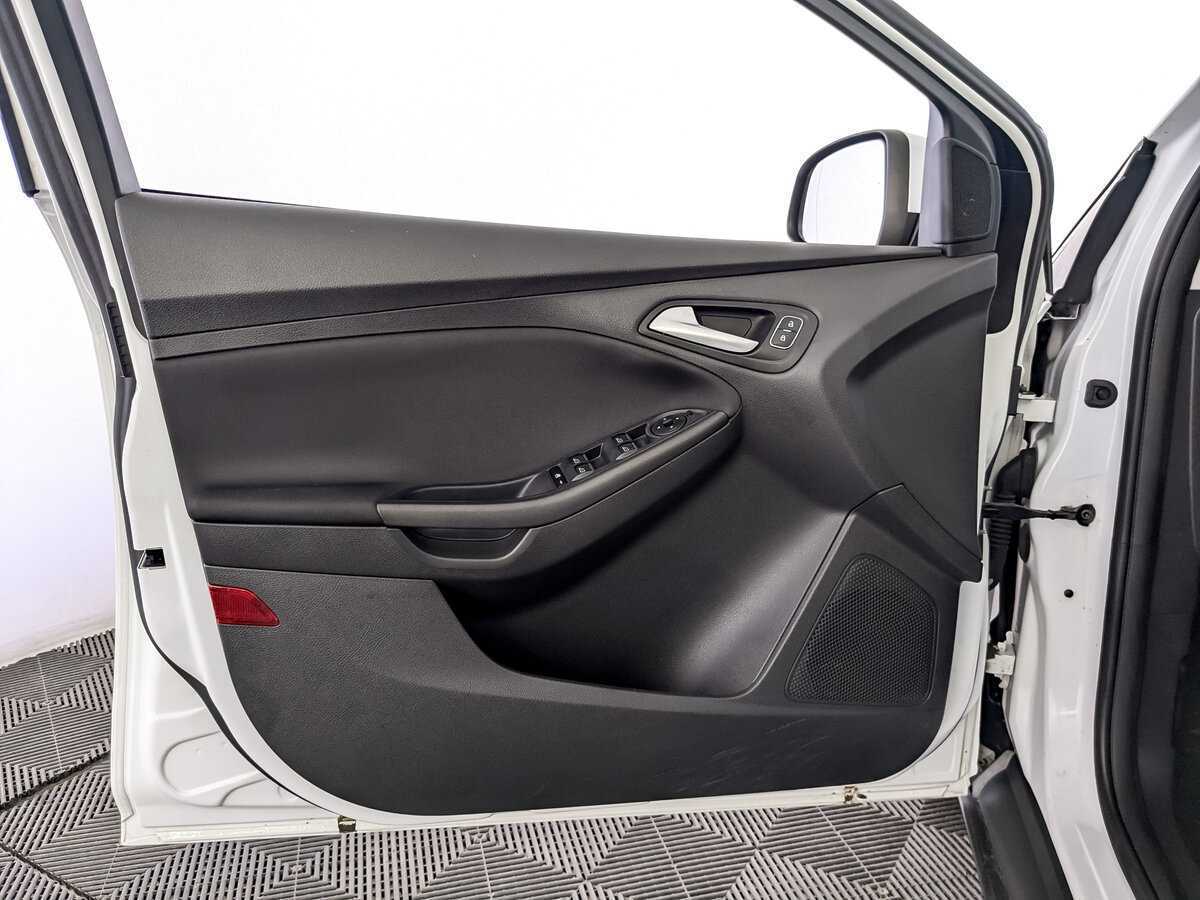 Ford Focus б/у, 2018, Роботизированная. Фото: #18