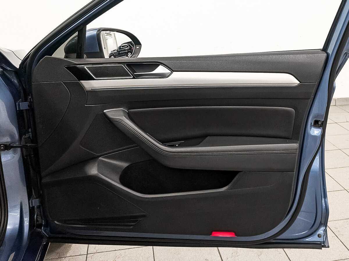 Volkswagen Passat б/у, 2015, Роботизированная. Фото: #24