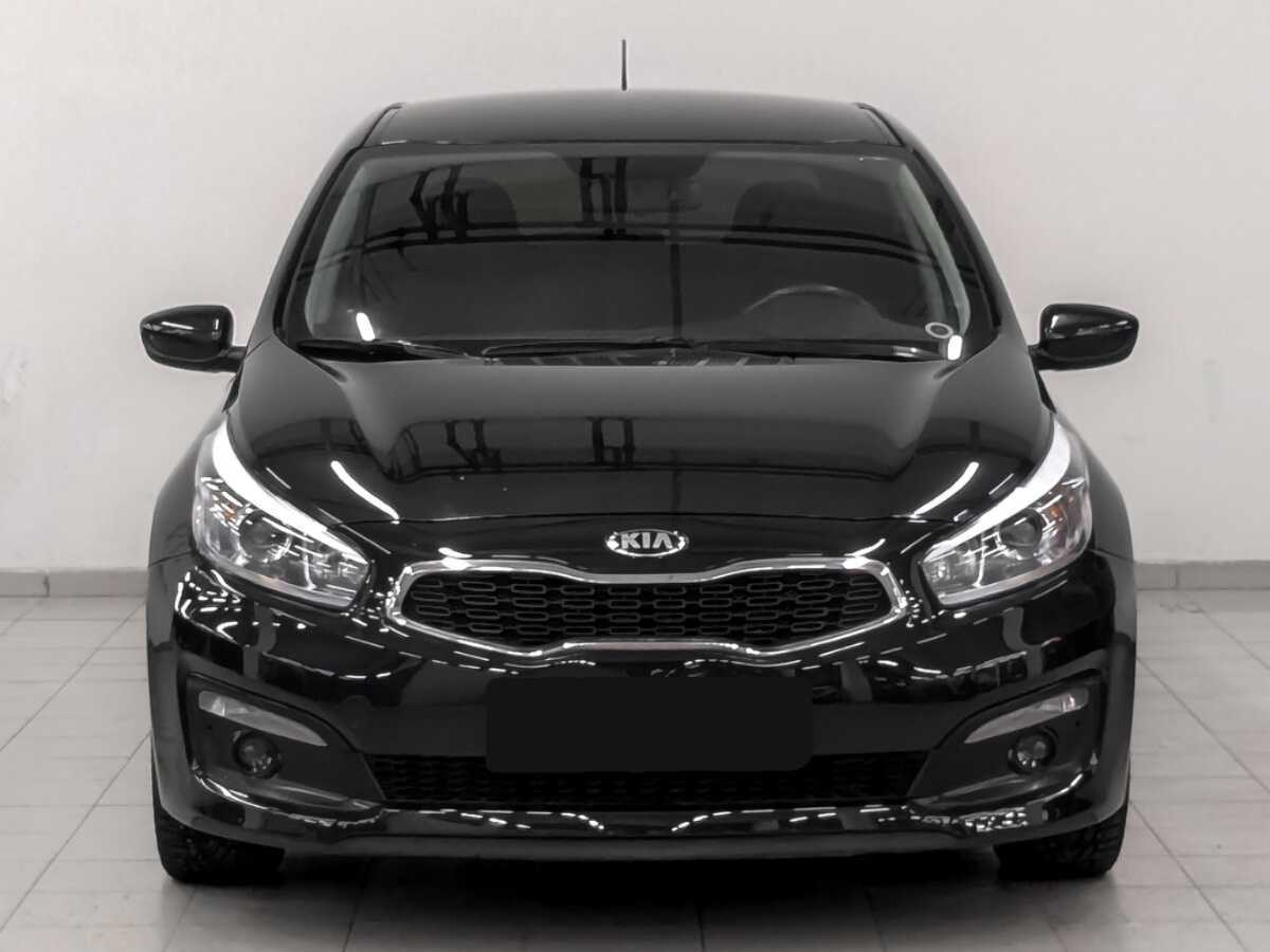 Kia Ceed б/у, 2015, Автоматическая. Фото: #1