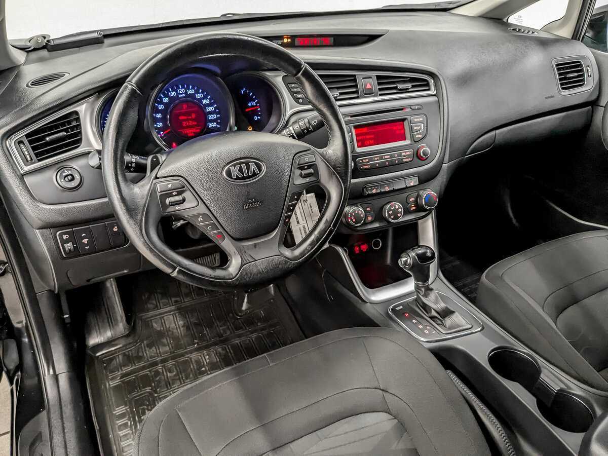 Kia Ceed б/у, 2015, Автоматическая. Фото: #15