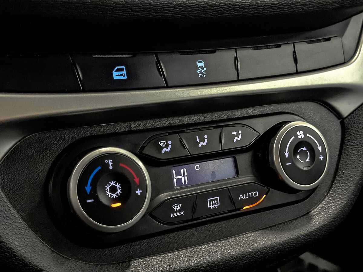 Lada (ВАЗ) Vesta б/у, 2018, Роботизированная. Фото: #19