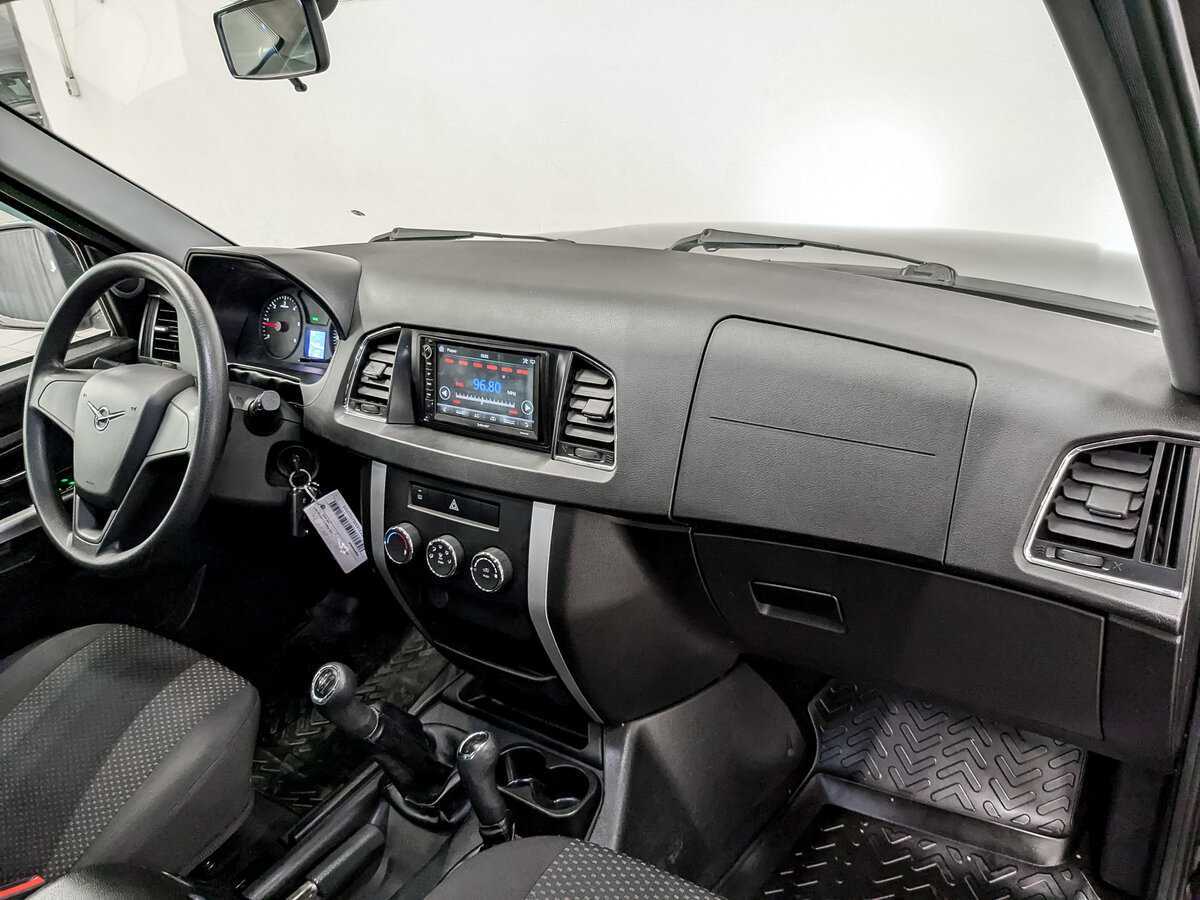 УАЗ Patriot б/у, 2018, Механическая. Фото: #10