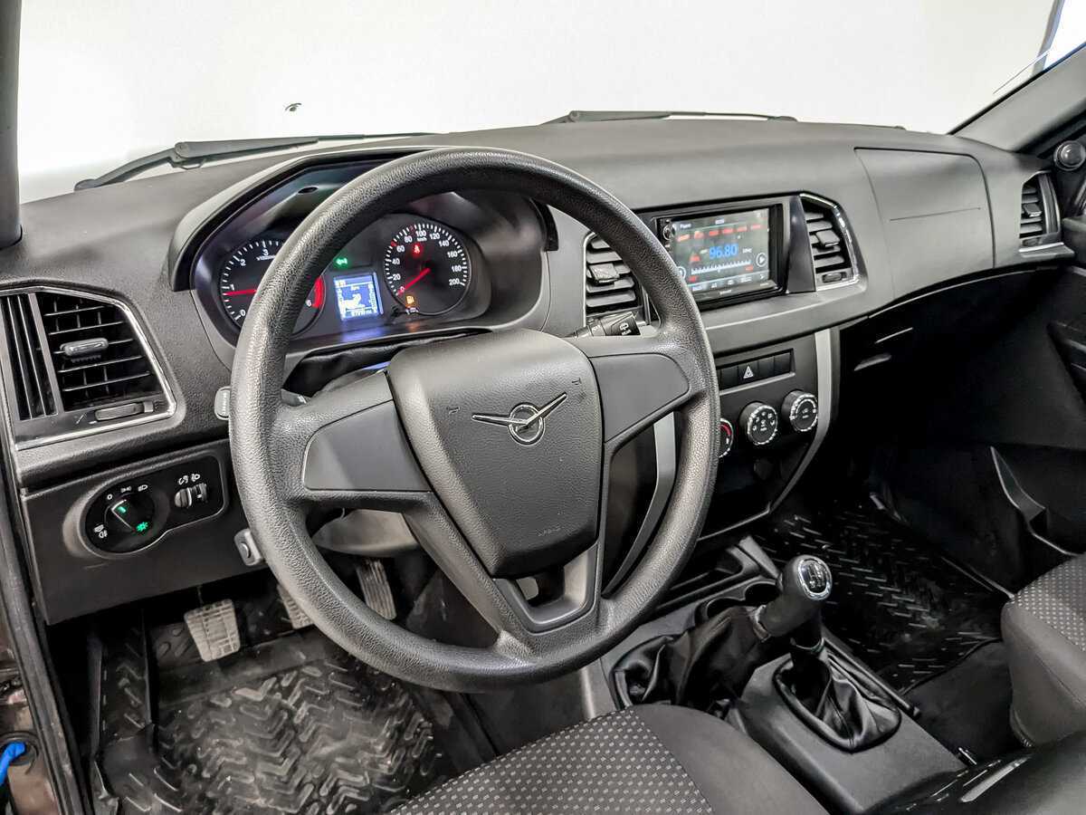 УАЗ Patriot б/у, 2018, Механическая. Фото: #15