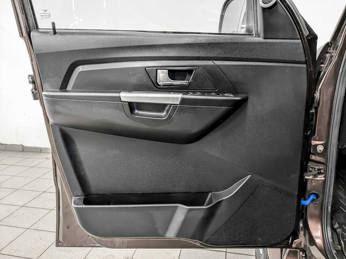 УАЗ Patriot б/у, 2018, Механическая. Фото: #18