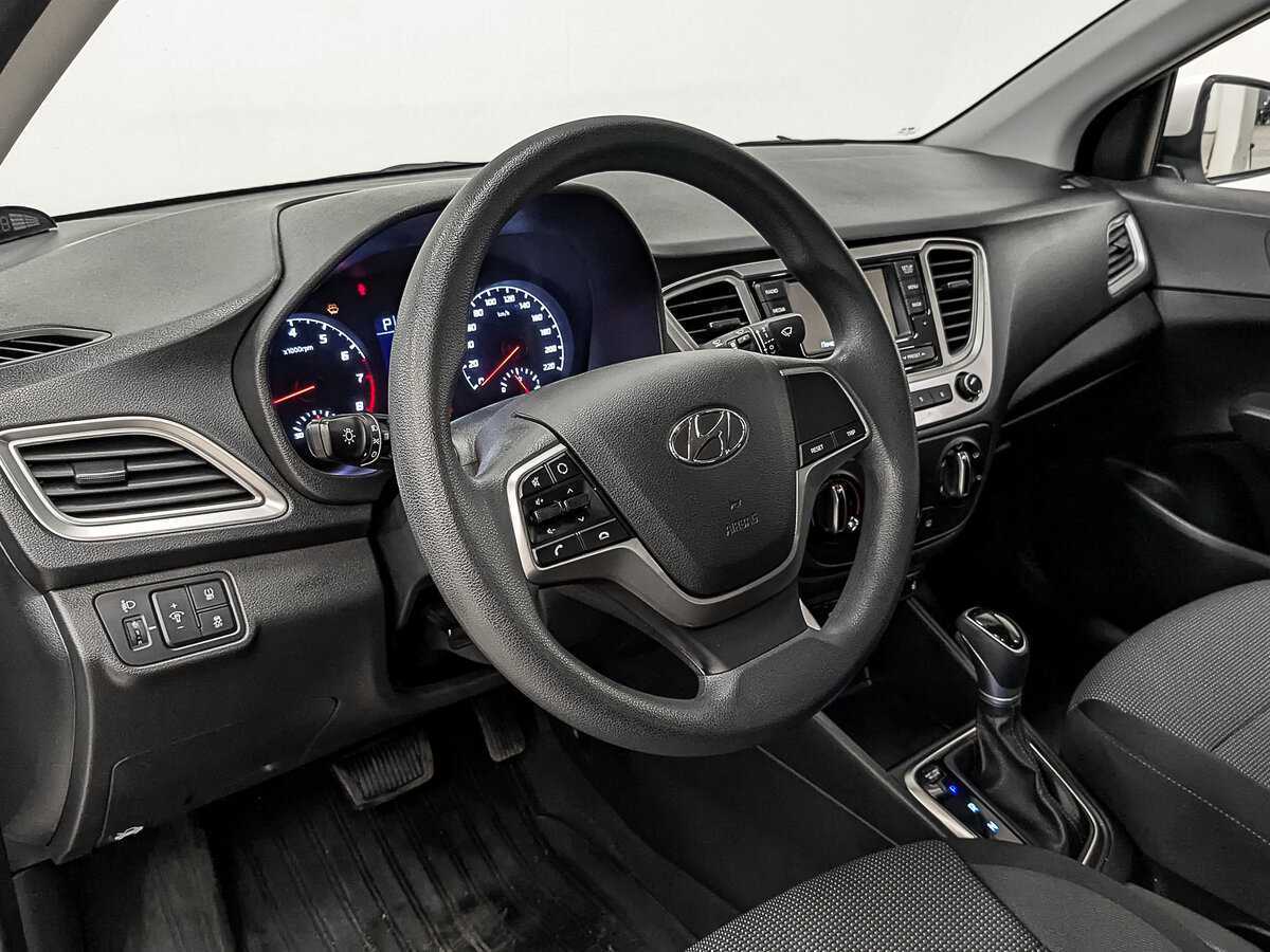 Hyundai Solaris б/у, 2021, Автоматическая. Фото: #14