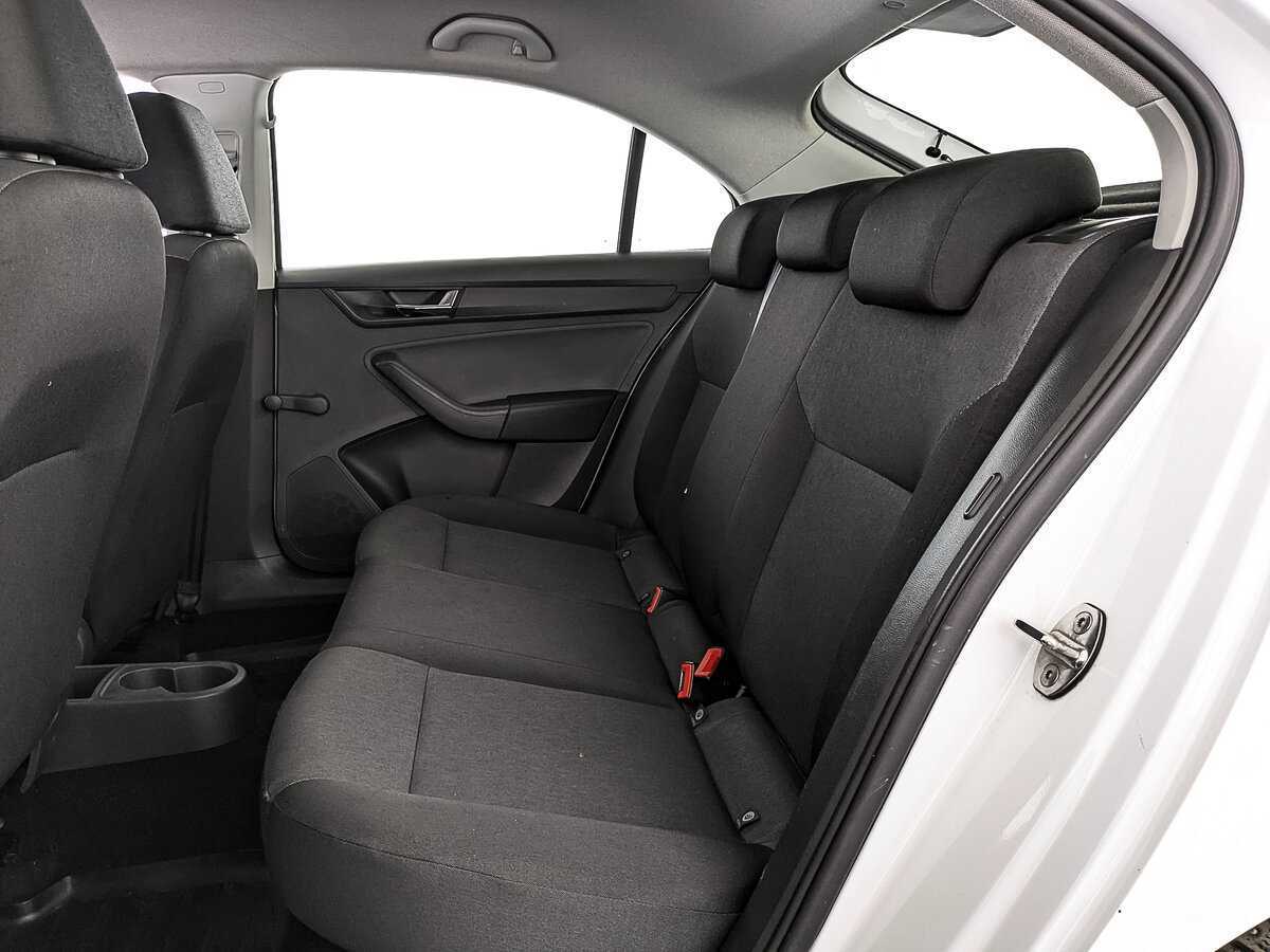 Skoda Rapid б/у, 2017, Механическая. Фото: #16