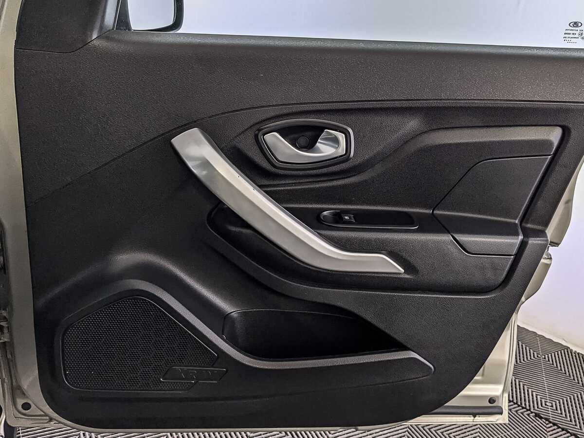 Lada (ВАЗ) XRAY б/у, 2019, Роботизированная. Фото: #24