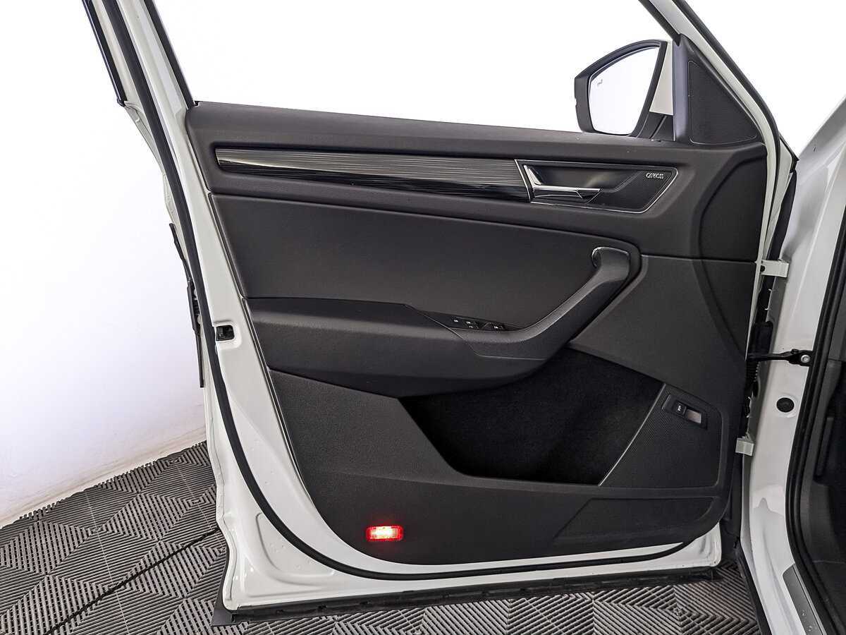 Skoda Kodiaq б/у, 2017, Роботизированная. Фото: #18