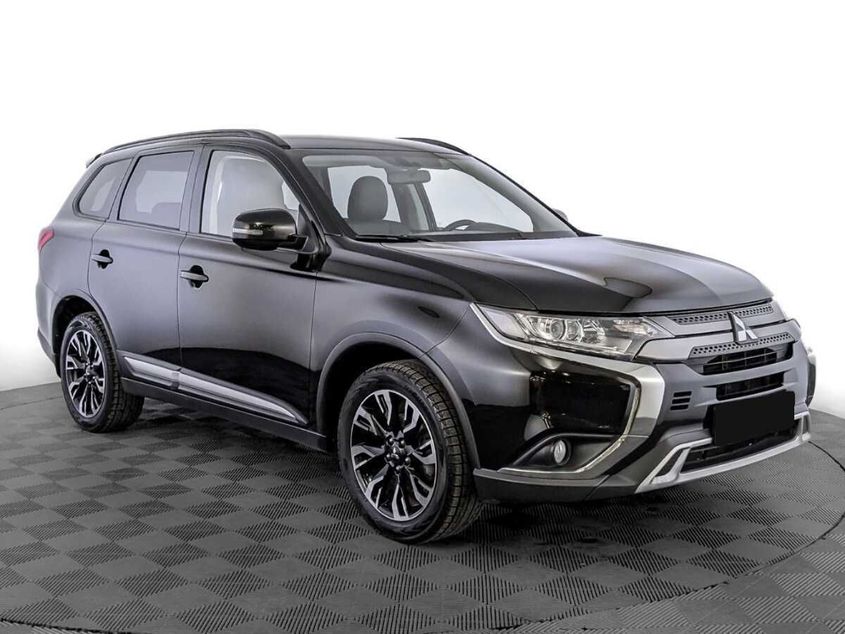Mitsubishi Outlander б/у, 2021, Вариатор. Фото: #2
