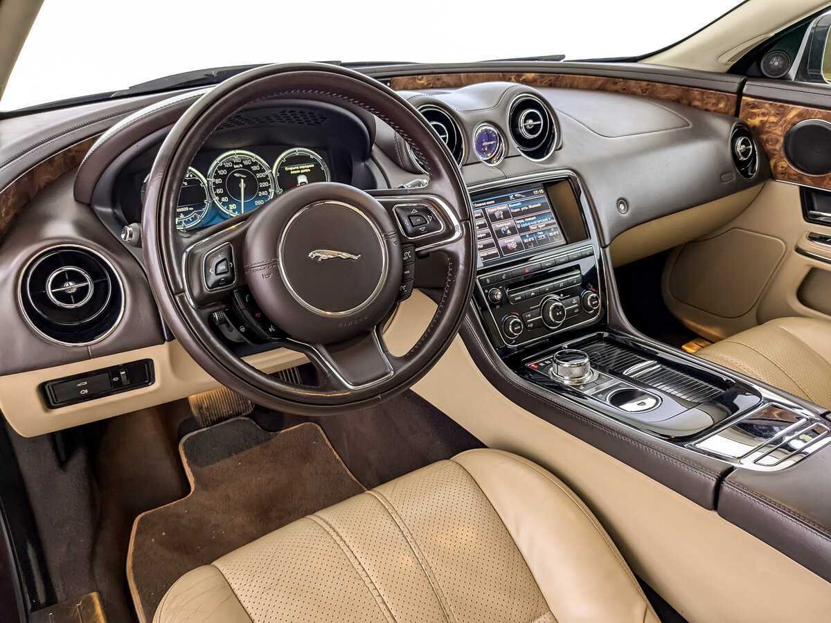 Jaguar XJ б/у, 2012, Автоматическая. Фото: #15