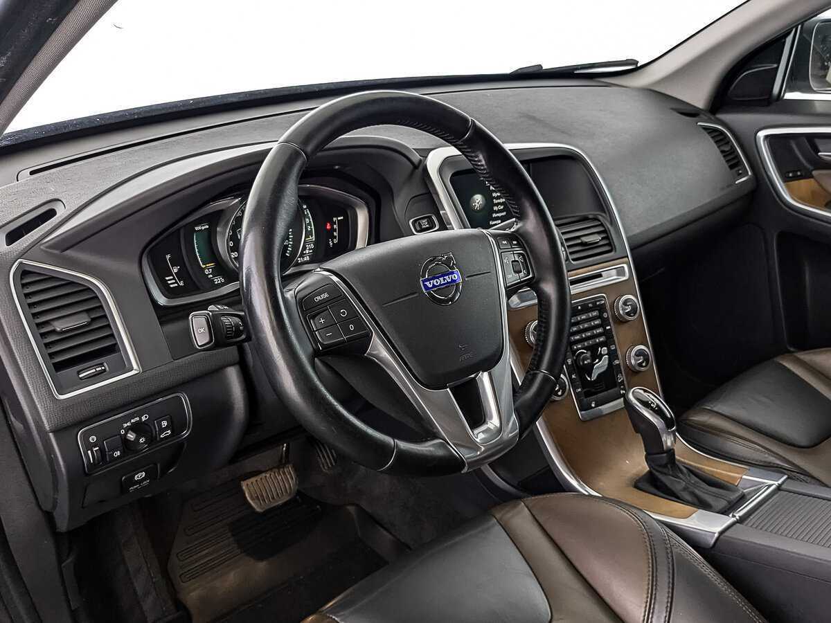 Volvo XC60 б/у, 2014, Автоматическая. Фото: #14