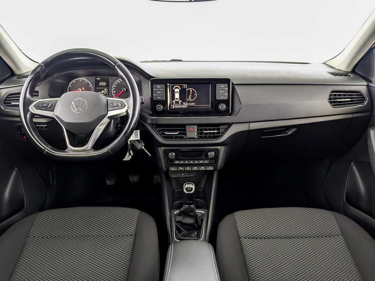 Volkswagen Polo б/у, 2021, Механическая. Фото: #13