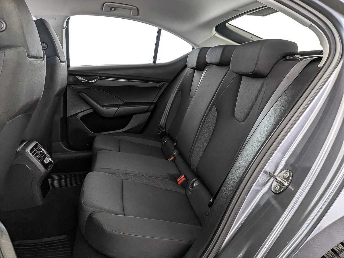 Skoda Octavia б/у, 2021, Автоматическая. Фото: #17