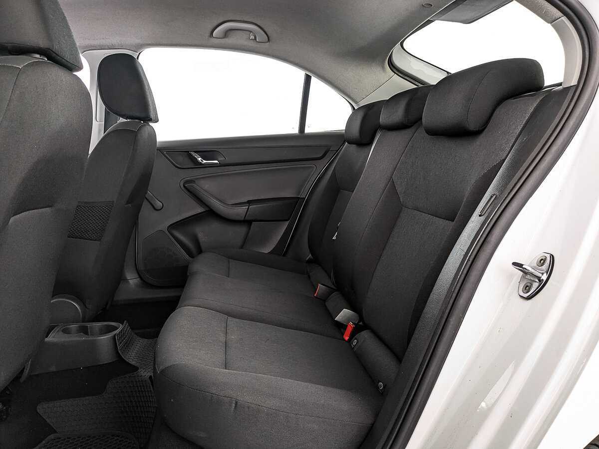 Шкода Рапид б/у, 2017, Механическая. Фото: #17