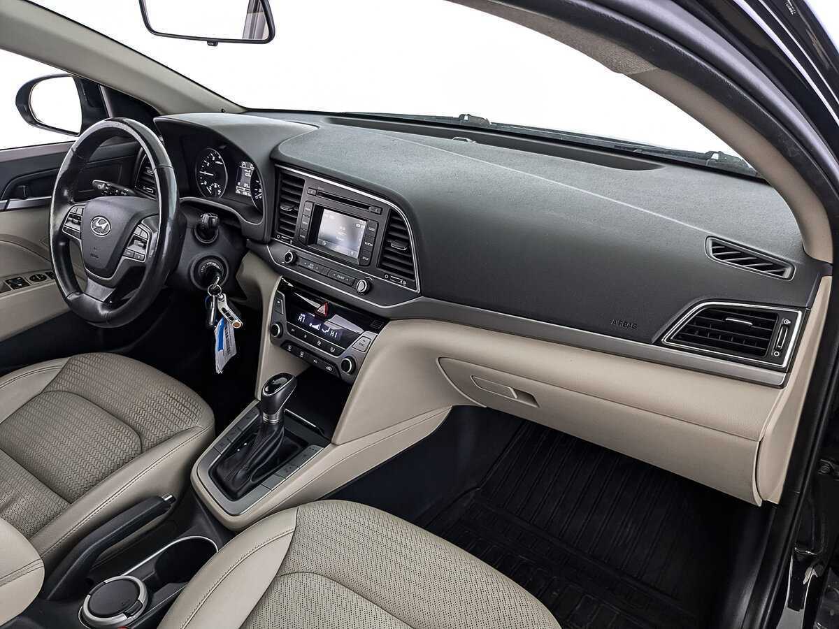 Хендай Елантра б/у, 2017, Автоматическая. Фото: #12