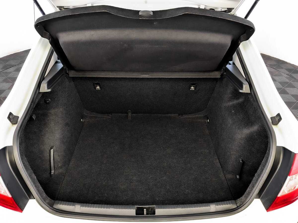 Шкода Рапид б/у, 2017, Механическая. Фото: #9