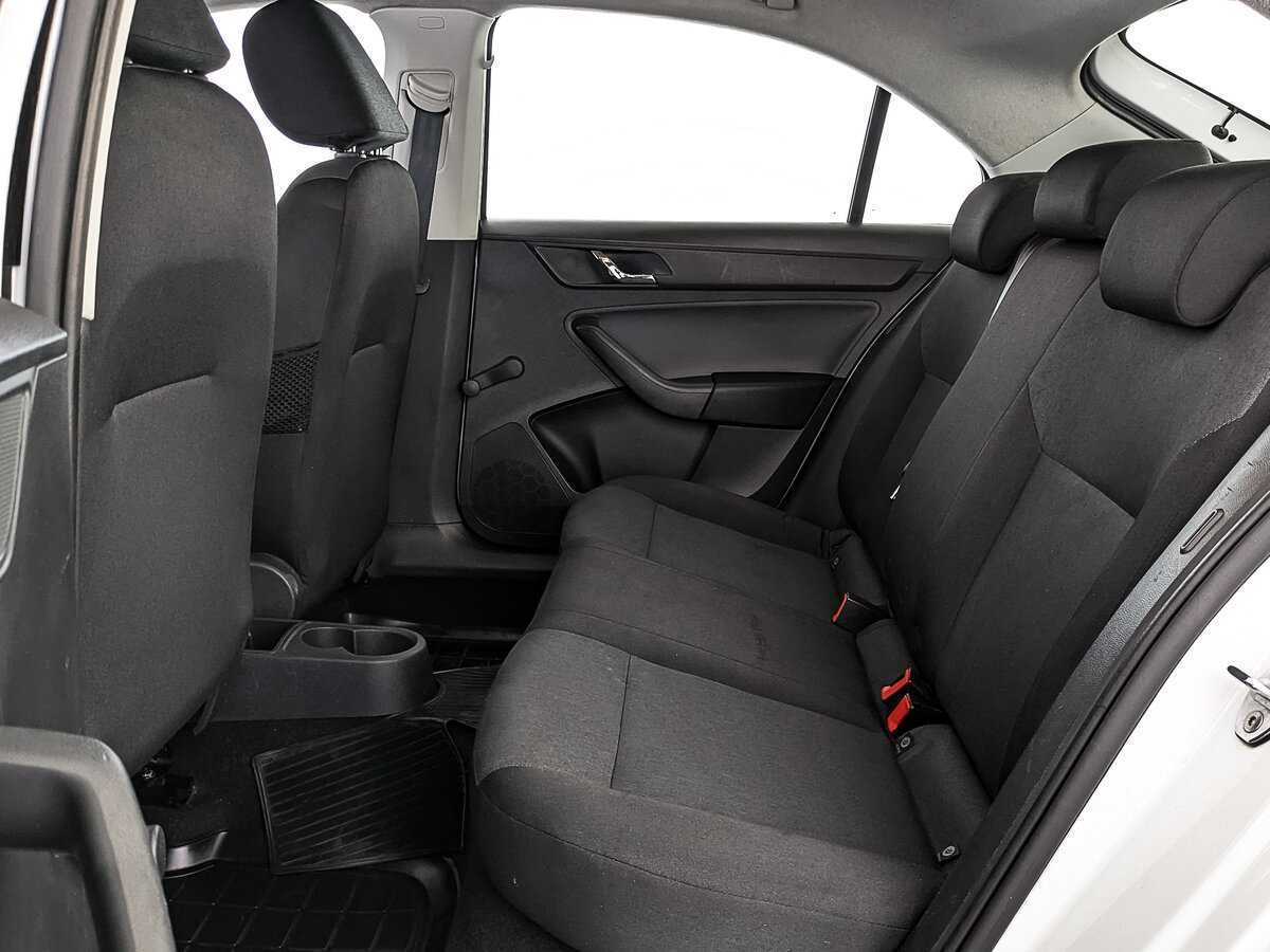 Шкода Рапид б/у, 2017, Механическая. Фото: #17