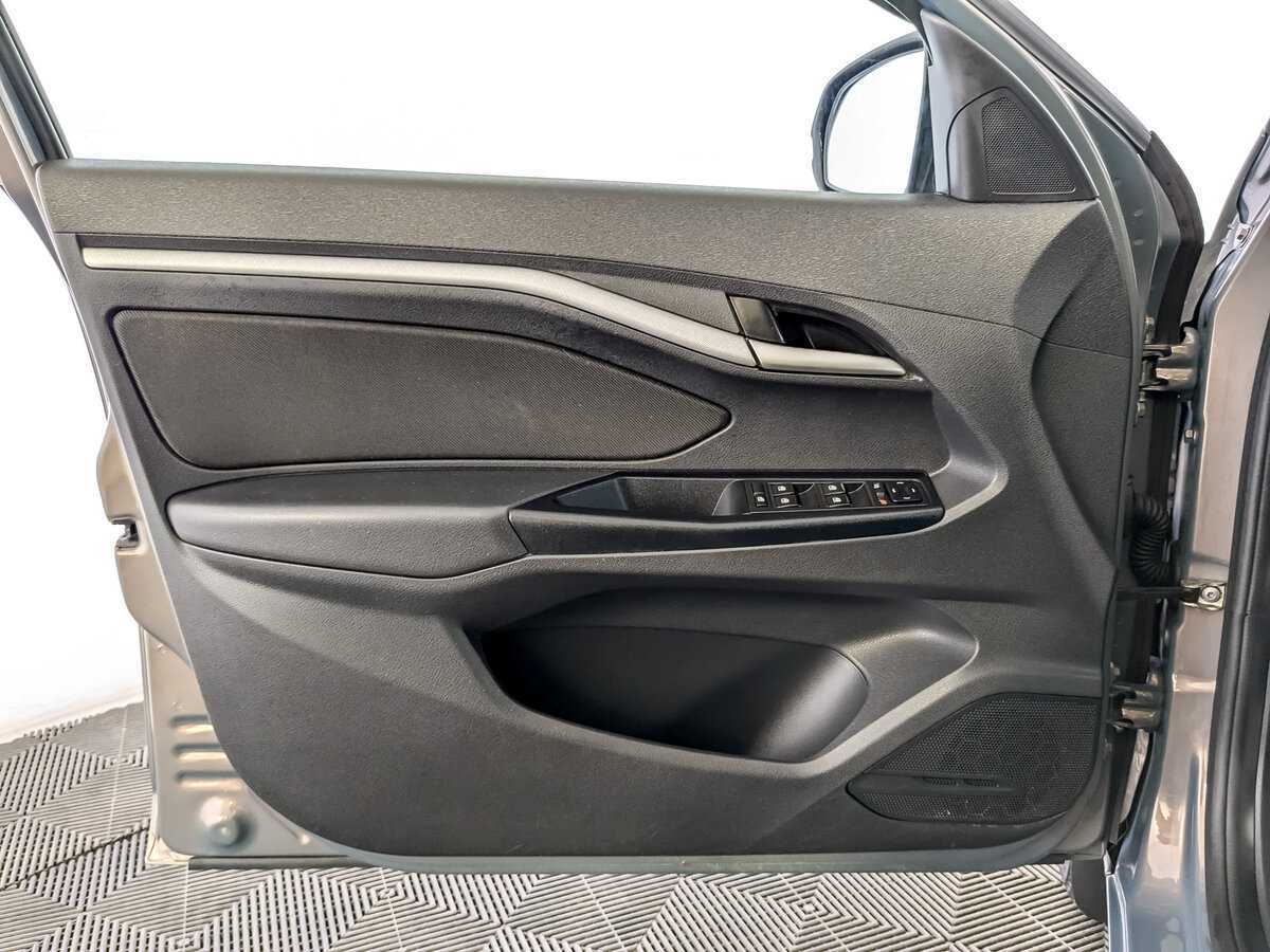 Lada (ВАЗ) Vesta б/у, 2017, Механическая. Фото: #18