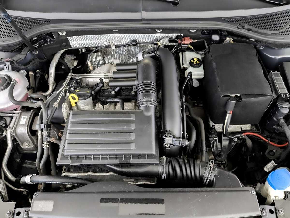 Фольксваген Пассат б/у, 2017, Роботизированная. Фото: #8