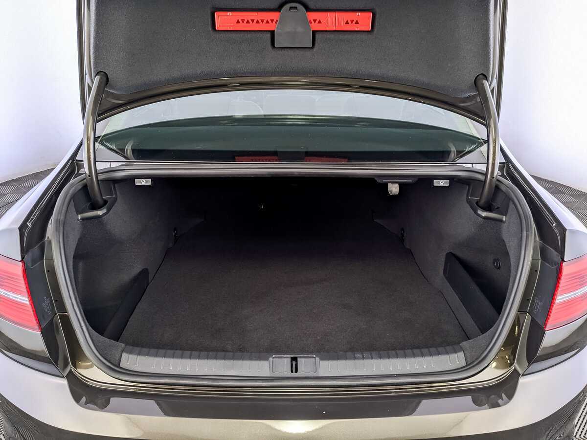 Фольксваген Пассат б/у, 2017, Роботизированная. Фото: #9