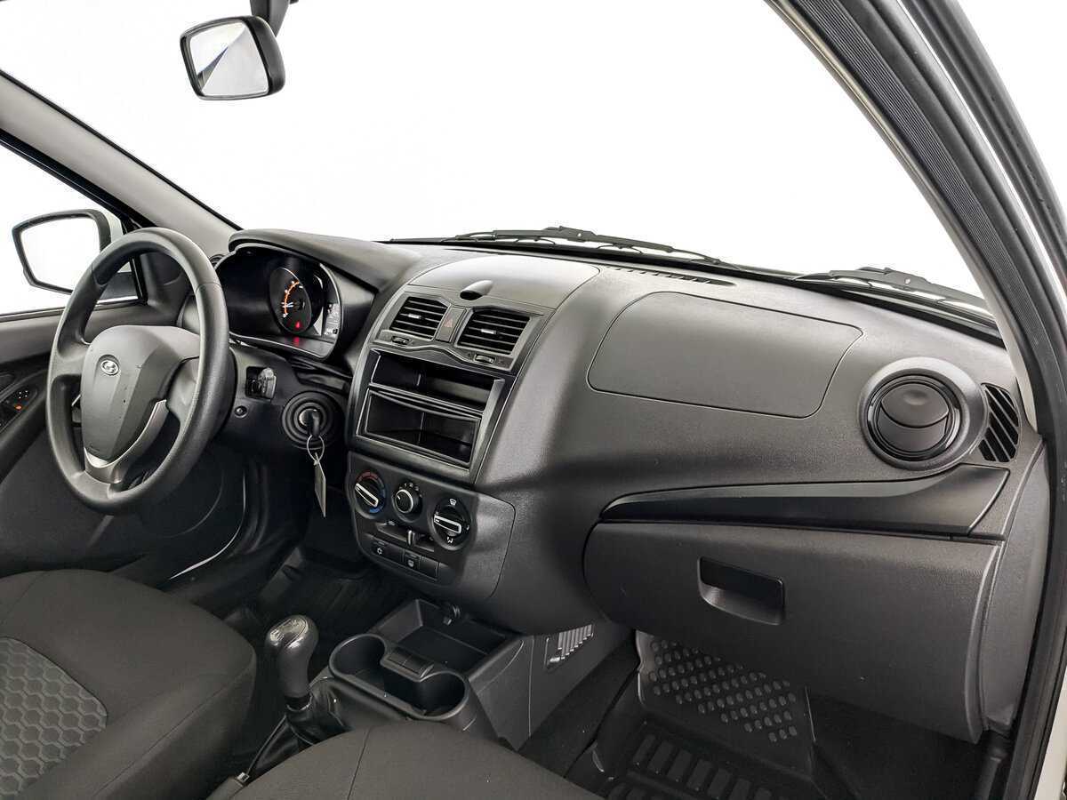 Лада (ВАЗ) Гранта б/у, 2023, Механическая. Фото: #10