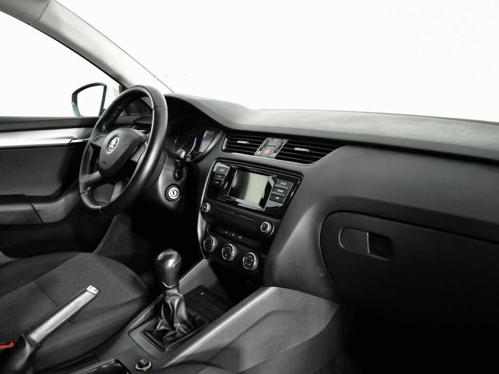 Шкода Октавия б/у, 2014, Механическая. Фото: #8