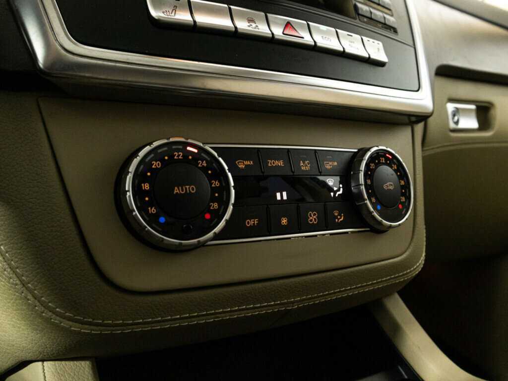 Mercedes-Benz M-Класс б/у, 2015, Автоматическая. Фото: #15