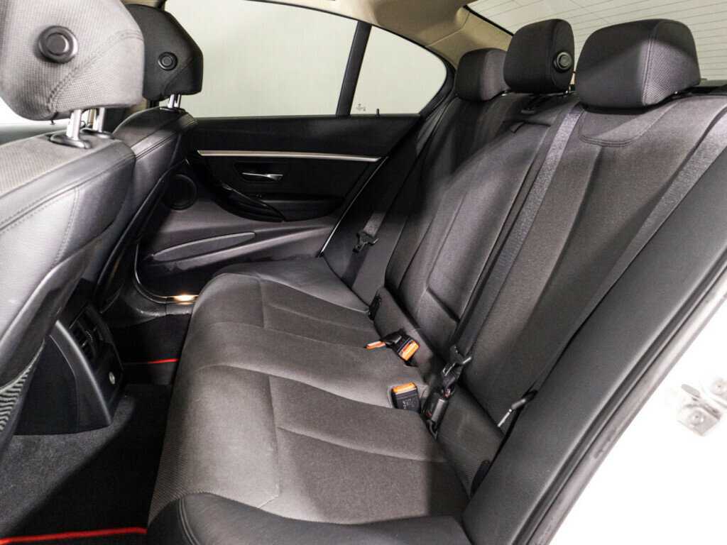 BMW 3 серии б/у, 2016, Автоматическая. Фото: #9