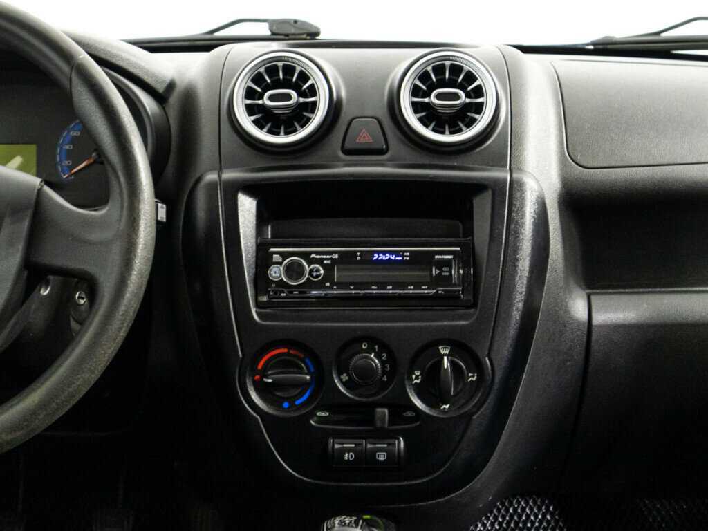 Лада (ВАЗ) Гранта б/у, 2013, Механическая. Фото: #13