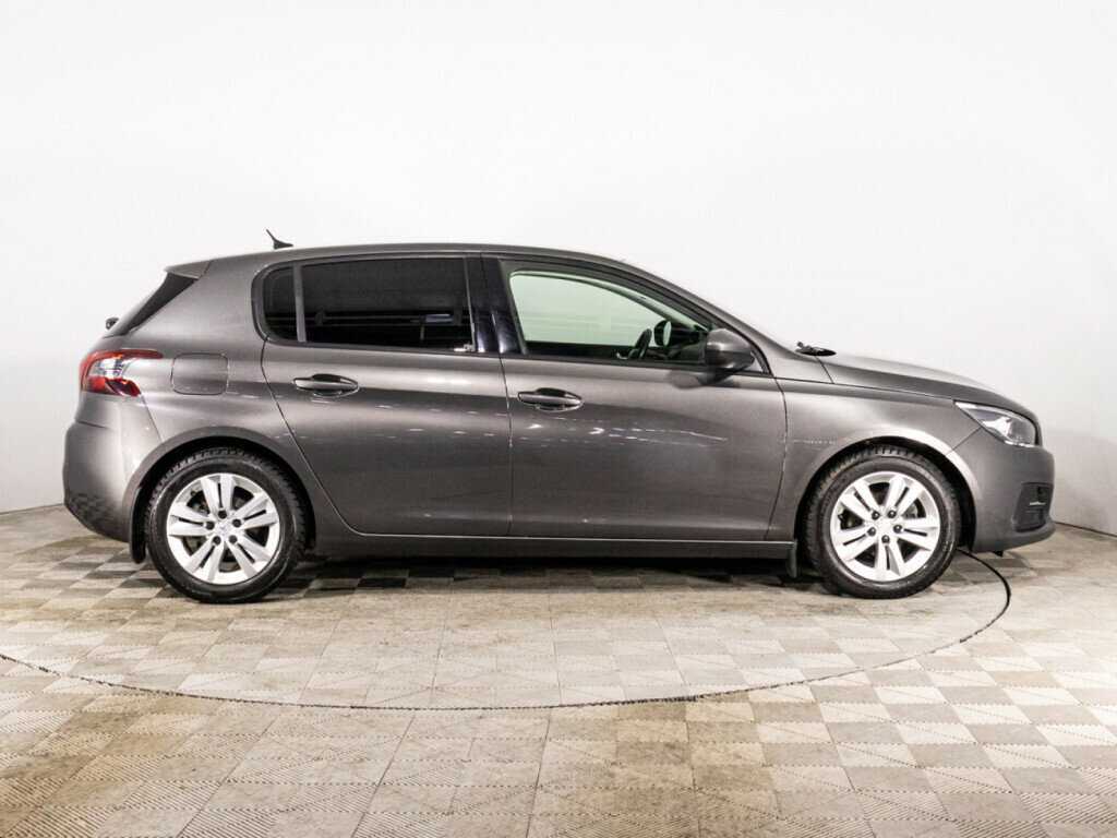 Пежо 308 б/у, 2018, Механическая. Фото: #3