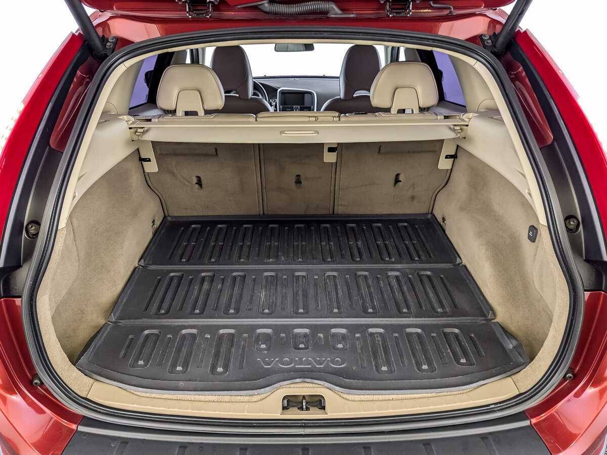 Volvo XC60 б/у, 2013, Автоматическая. Фото: #9