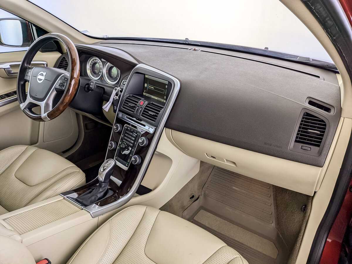 Volvo XC60 б/у, 2013, Автоматическая. Фото: #10