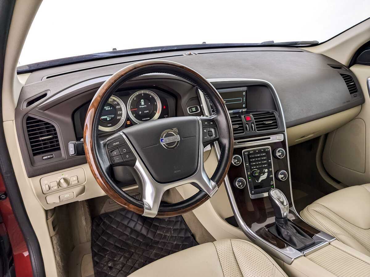 Volvo XC60 б/у, 2013, Автоматическая. Фото: #15