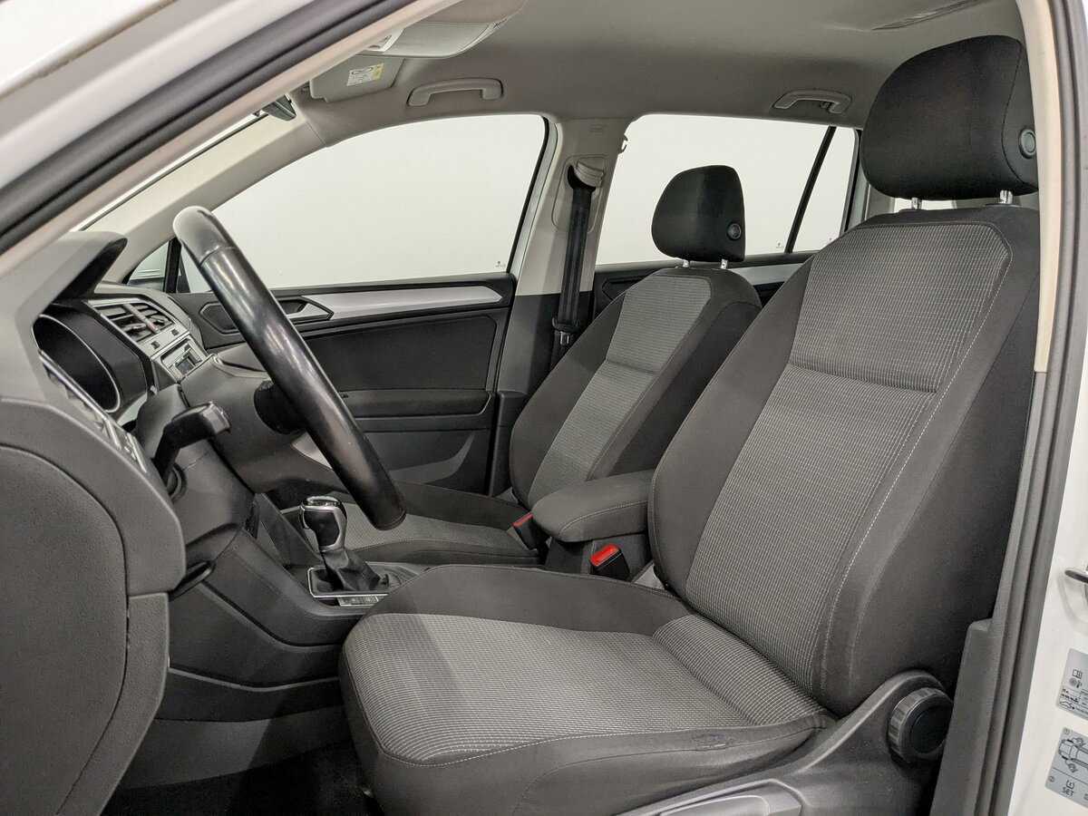 Volkswagen Tiguan б/у, 2021, Роботизированная. Фото: #19