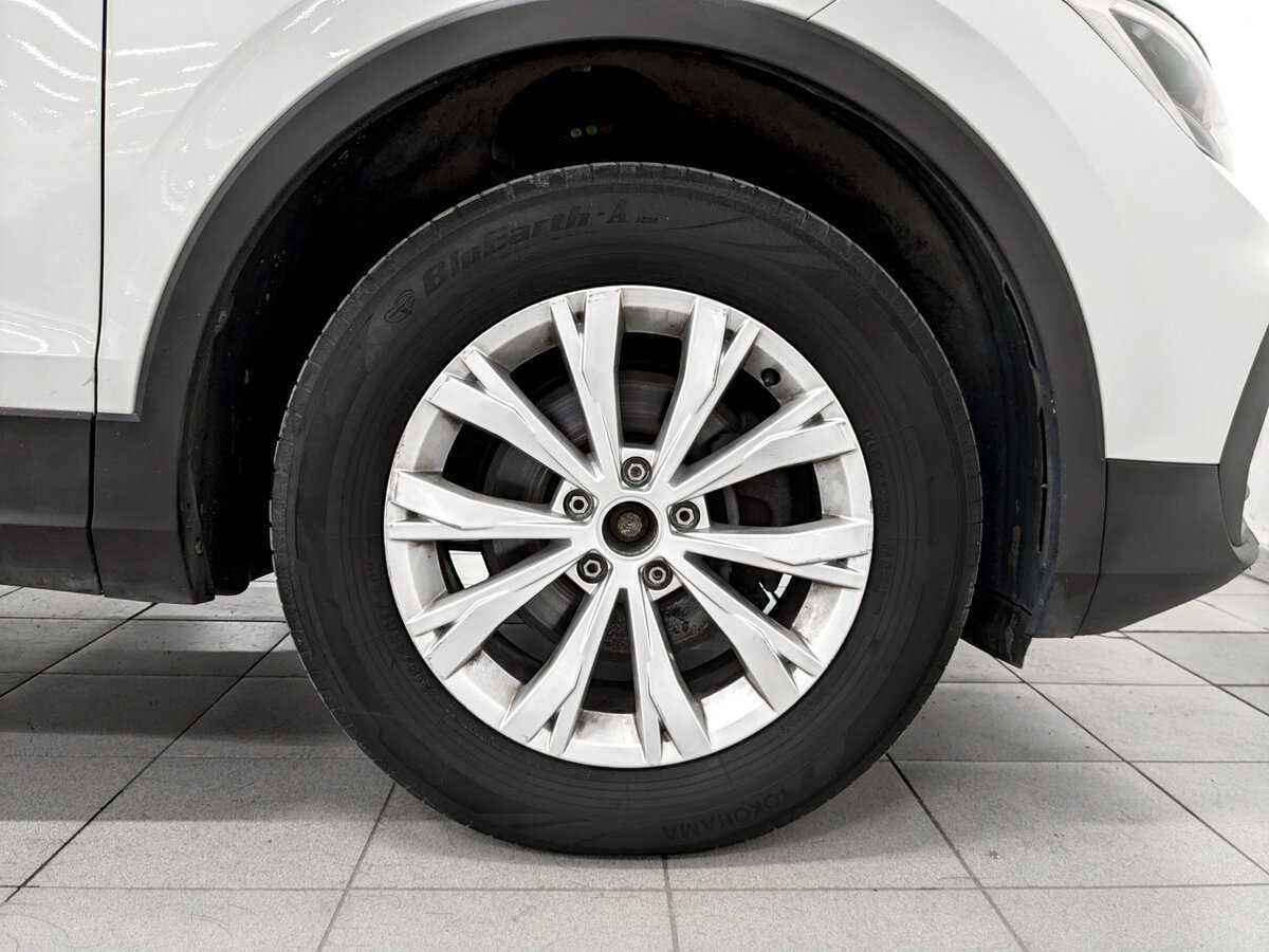 Volkswagen Tiguan б/у, 2021, Роботизированная. Фото: #17