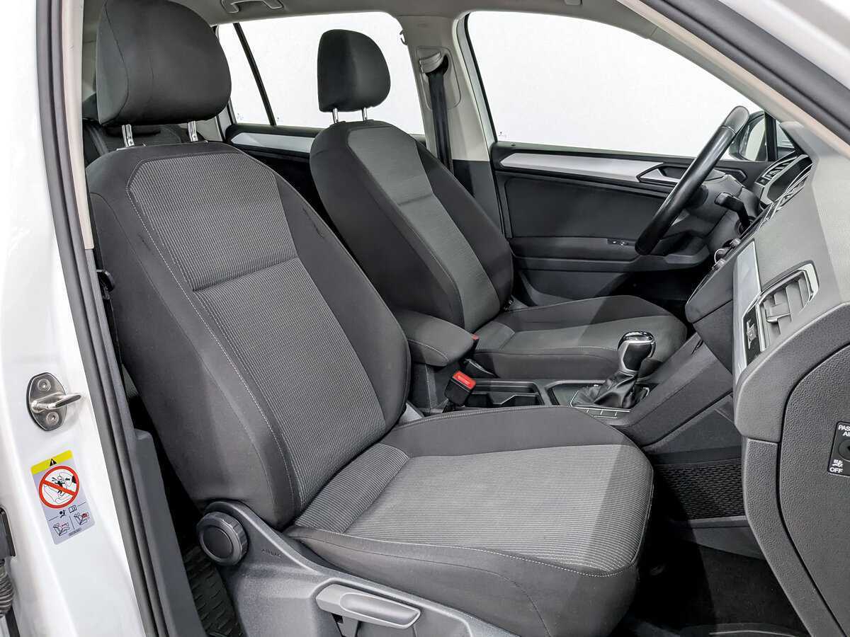 Volkswagen Tiguan б/у, 2021, Роботизированная. Фото: #21