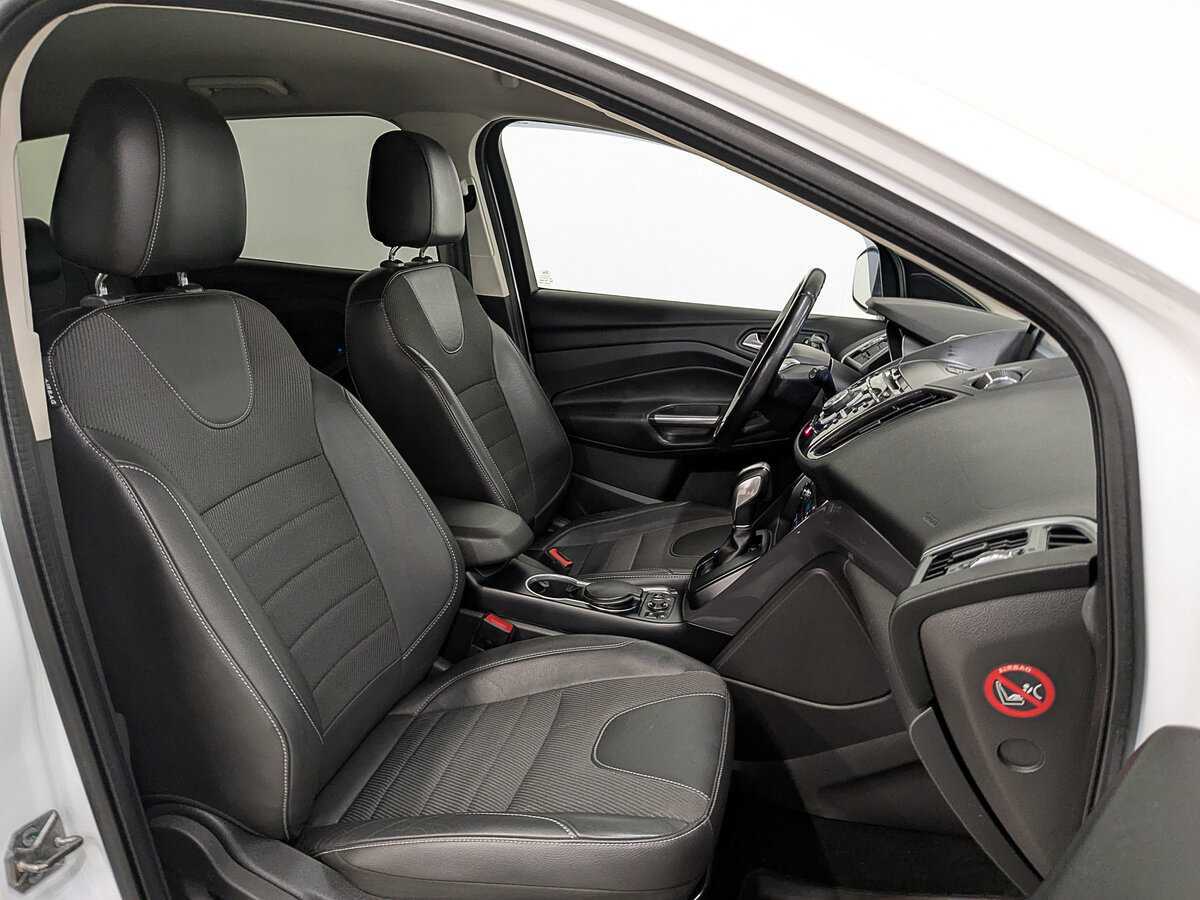 Ford Kuga б/у, 2014, Автоматическая. Фото: #21