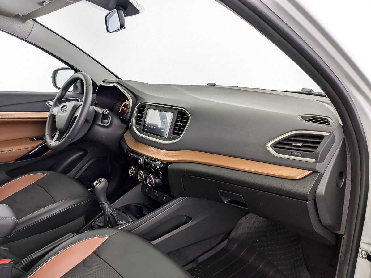 Лада (ВАЗ) Веста б/у, 2024, Механическая. Фото: #10