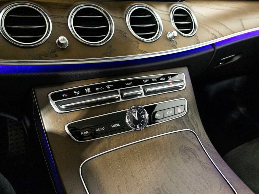 Mercedes-Benz E-Класс б/у, 2017, Автоматическая. Фото: #17