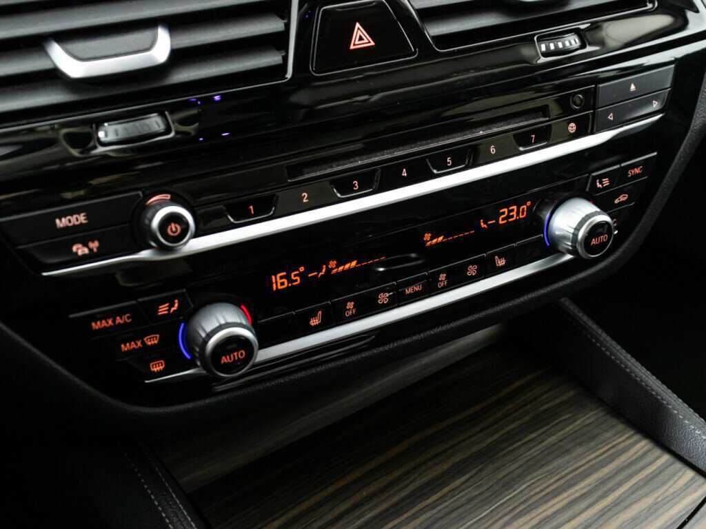 BMW 5 серии б/у, 2017, Автоматическая. Фото: #20